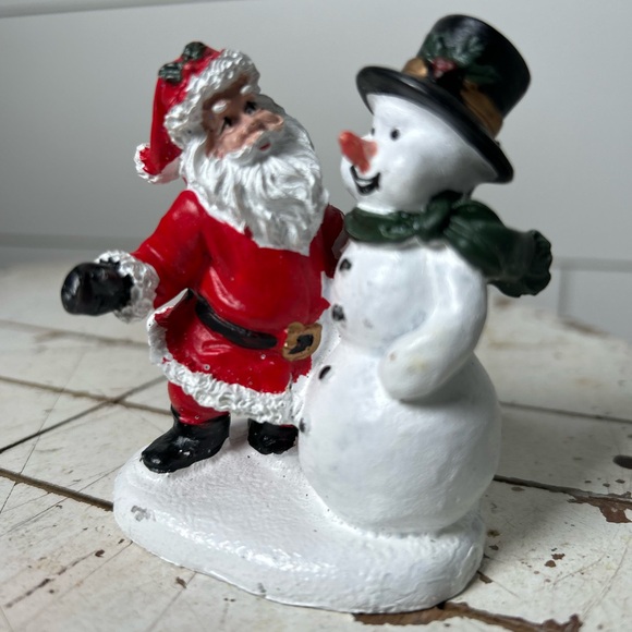 Festive Santa and Snowman Figurine - Picture 6 of 8